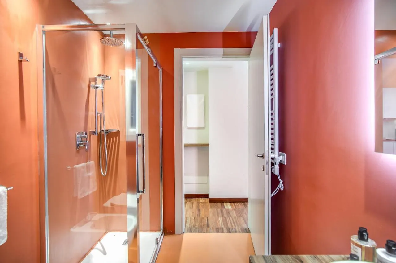 Milhouse Suites Duomo Milán 2*,  Italia